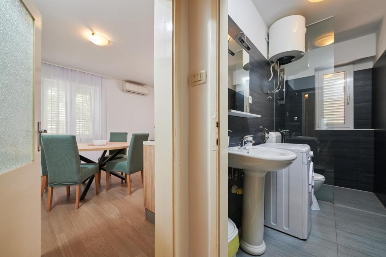 Apartmants Biocic Трогир Екстериор снимка