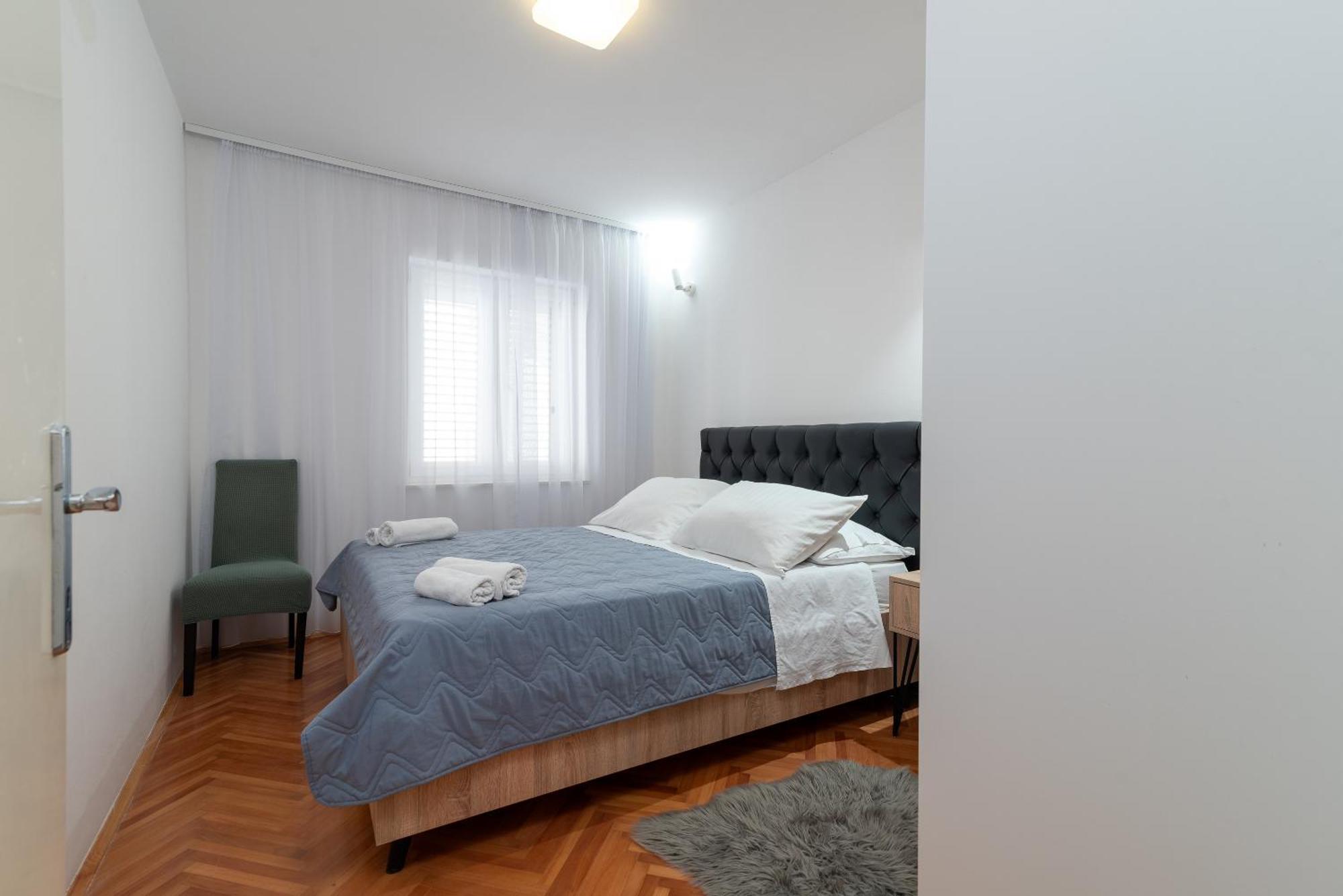 Apartmants Biocic Трогир Екстериор снимка